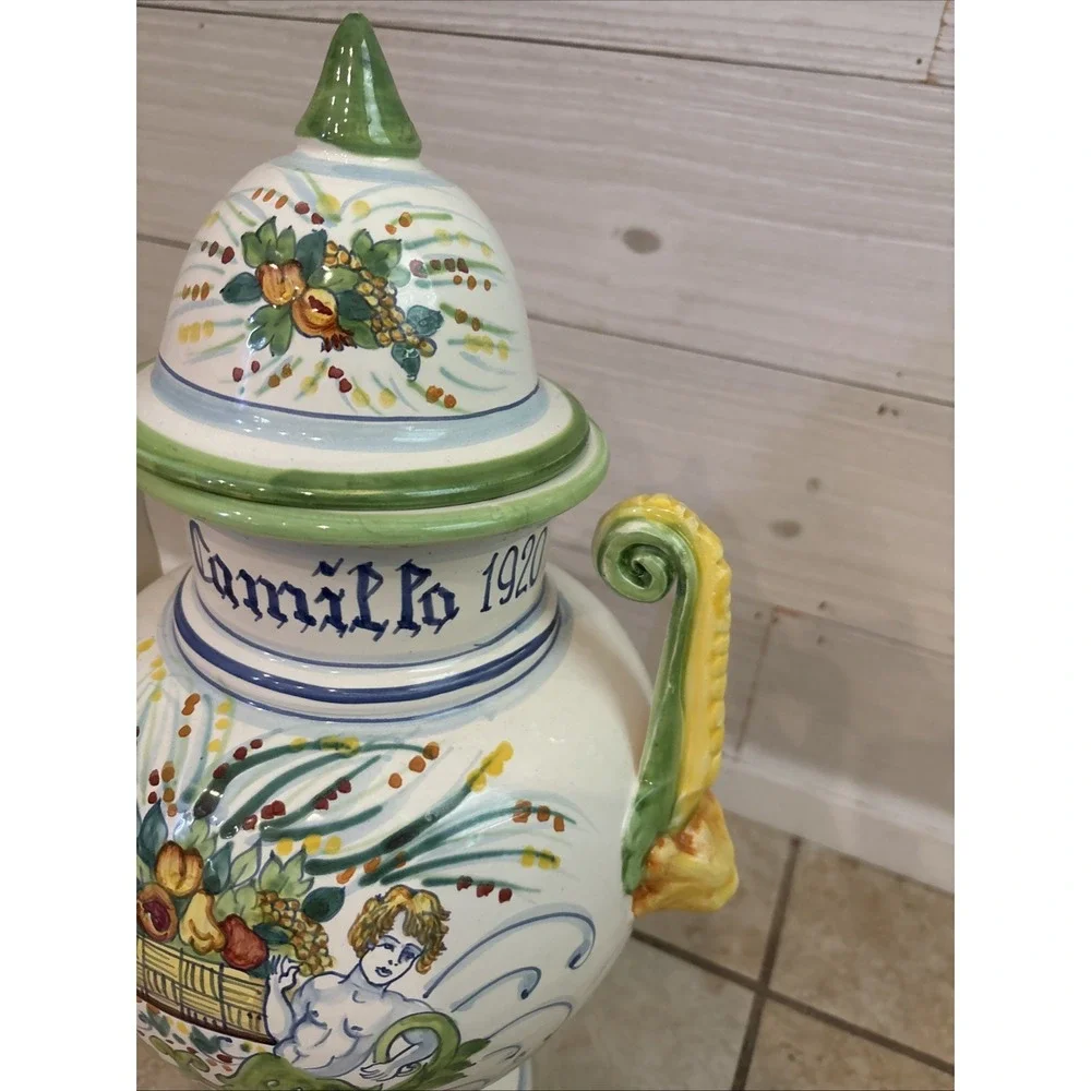 Vintage Di Camillo Biscotti 1920 Italy Hand Painted Majolica Ceramic Lidded Urn